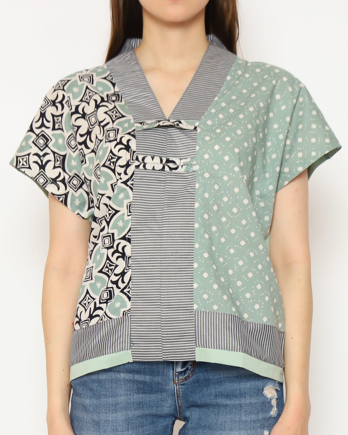 Inara Blouse Green - Image 2