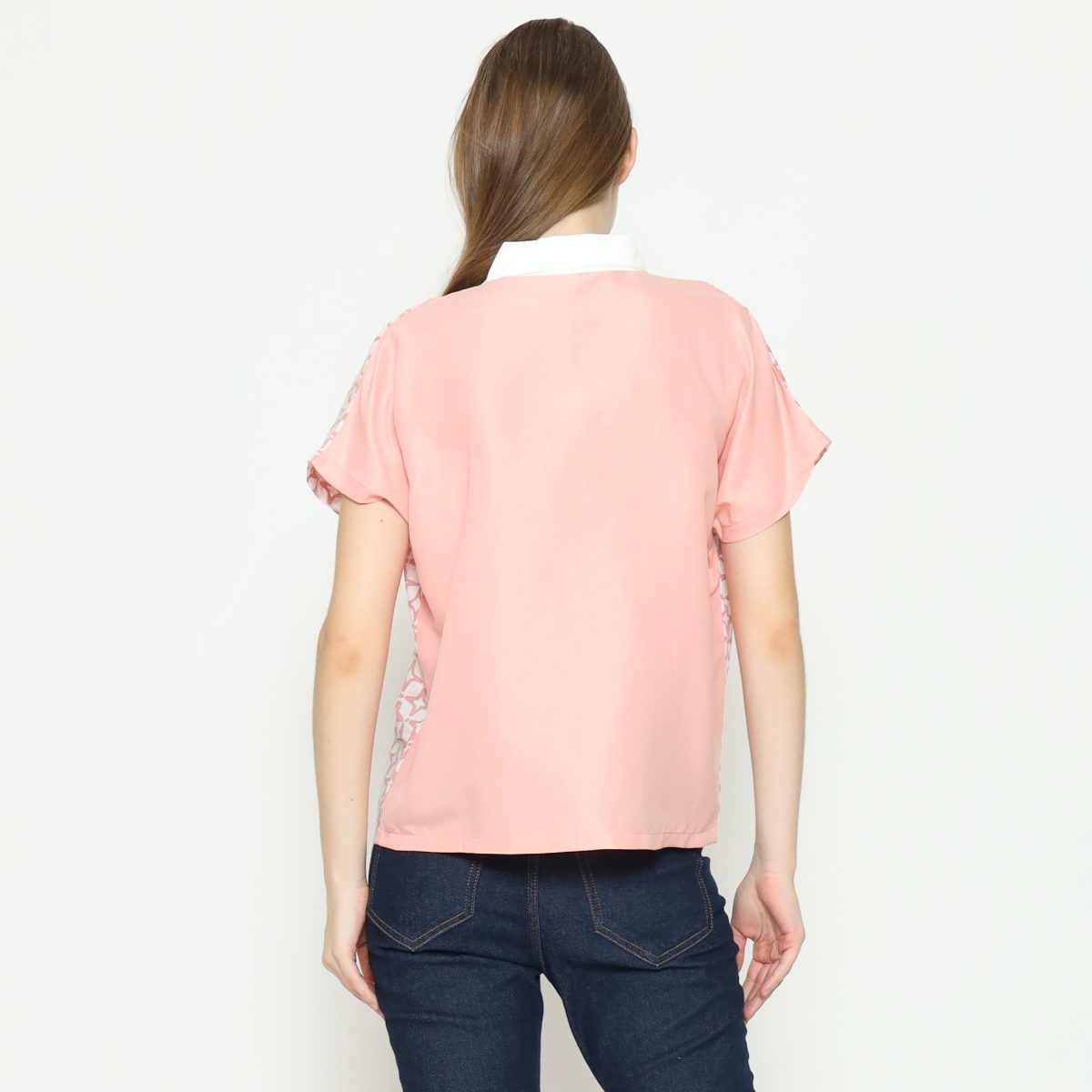 Patricia Shirt Kawung Pink - Image 5