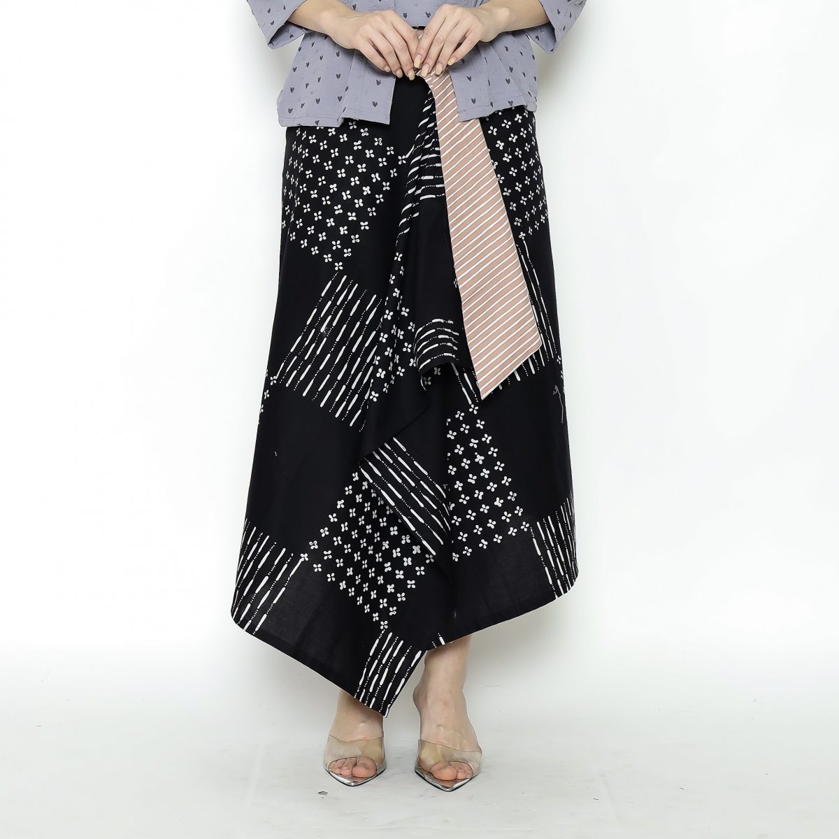 Merapi Skirt Black