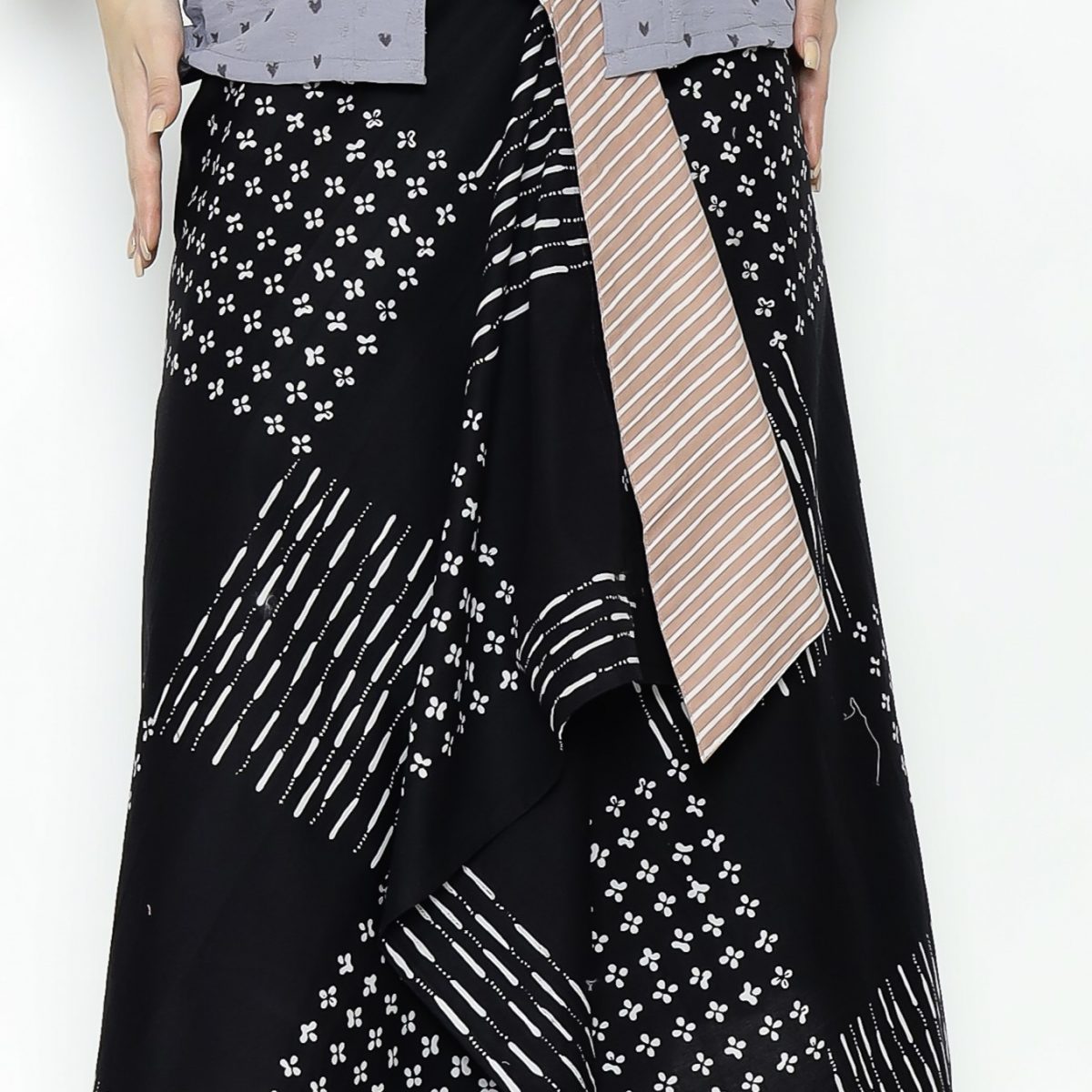 Merapi Skirt Black - Image 2