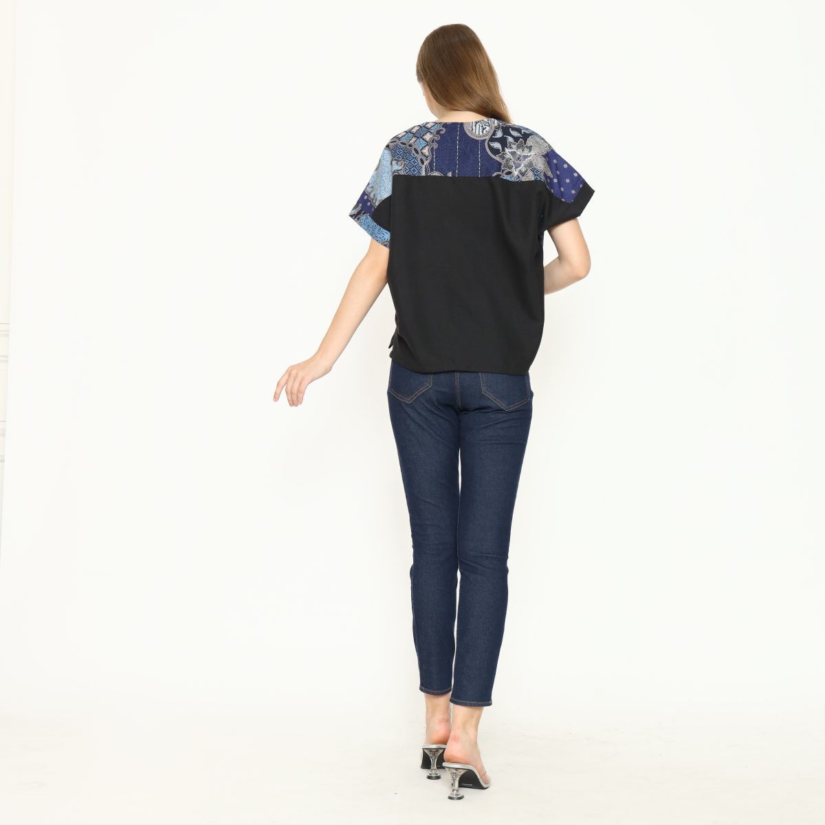 Verona Blouse Blue Navy - Image 5