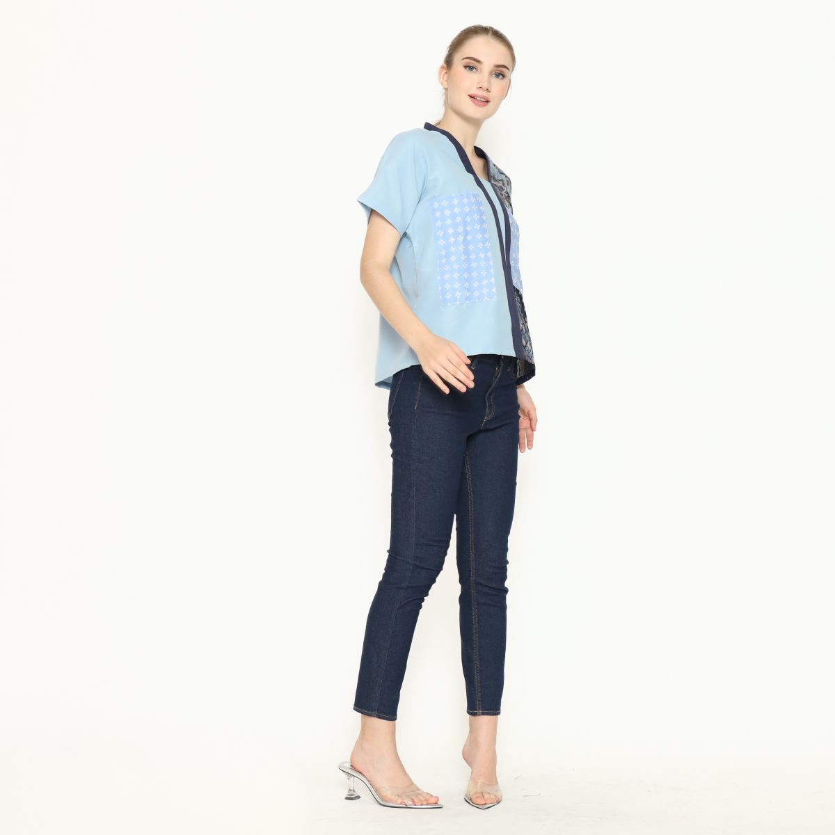 Daneli Blouse Blue - Image 4